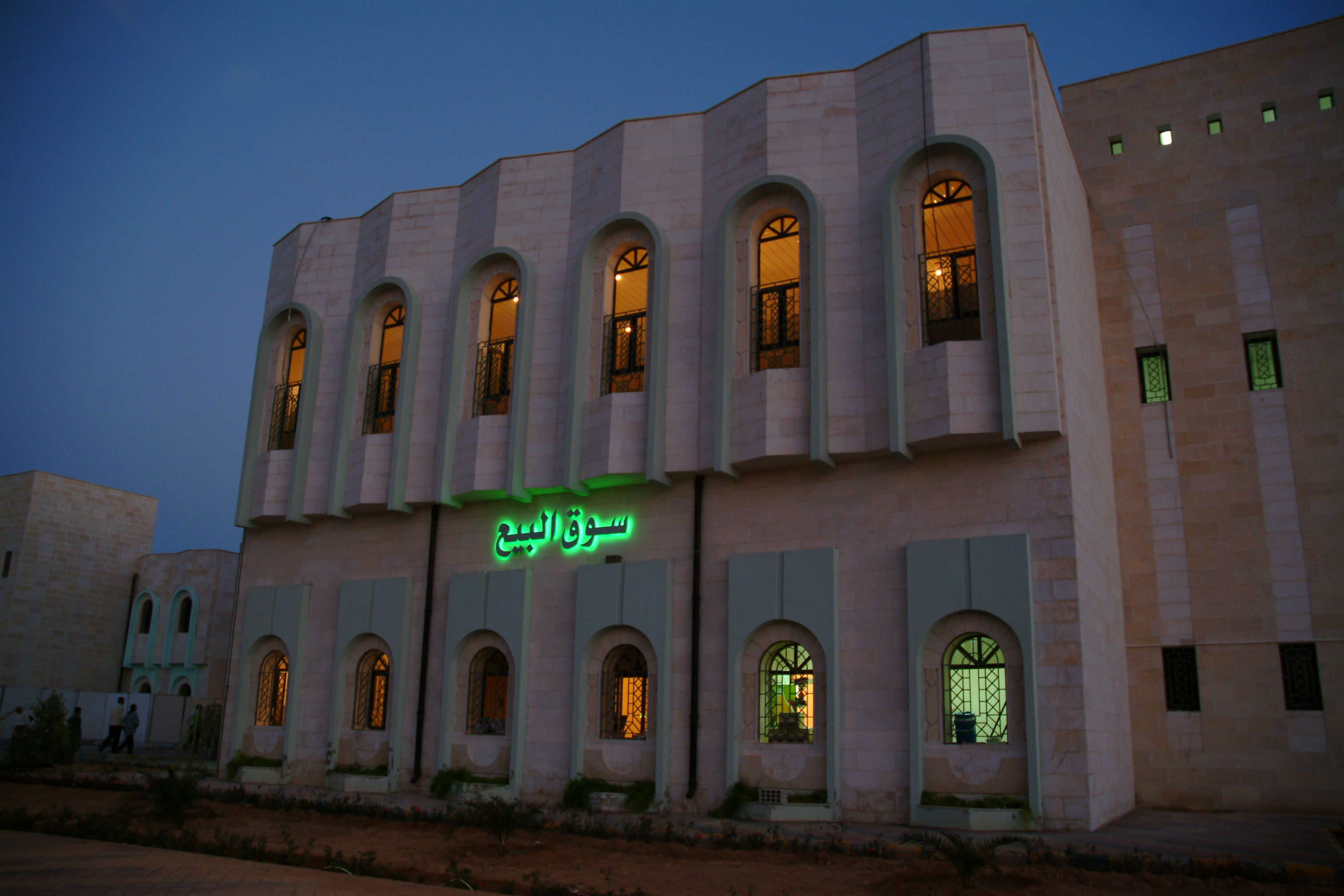 gallery-image